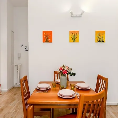 New - Metro Argonne Linate - Comfort - Free Wifi Apartment *